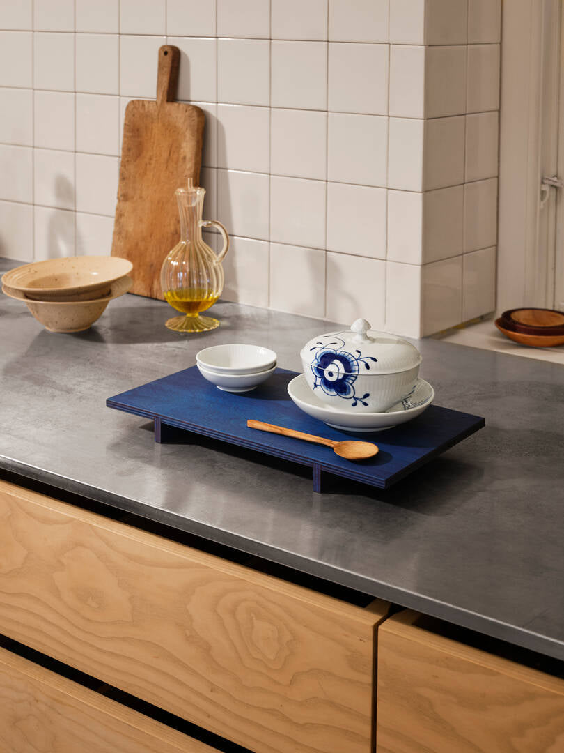 Blå Mega Riflet skål m/ låg og underkop - 38 cl.